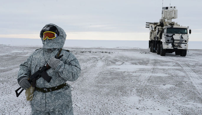 Foreign Policy предупредил о «неоимперском контроле» России над Арктикой