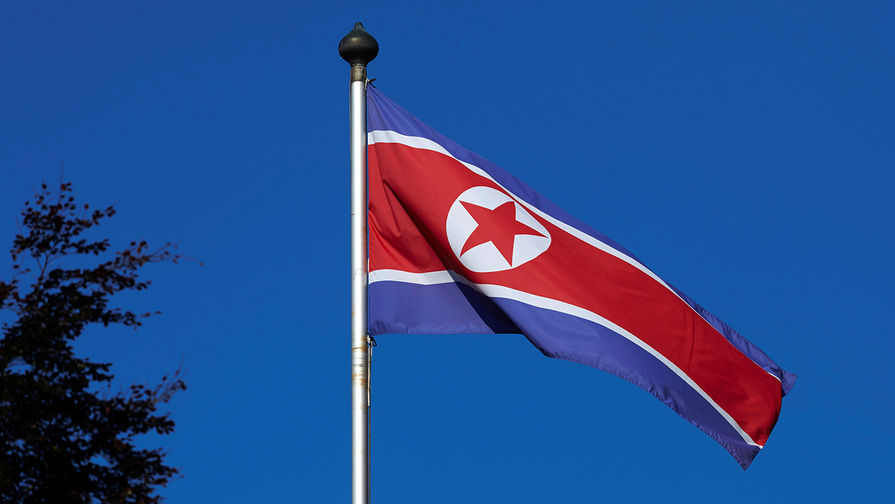 Названа причина задержания российского судна Северной Кореей