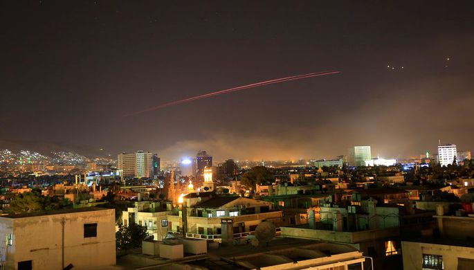 Израиль объяснил ракетный обстрел Дамаска