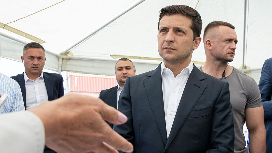 Зеленский намерен сменить Луценко после выборов в Раду