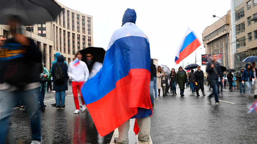 На проспекте Академика Сахарова в Москве начался согласованный митинг