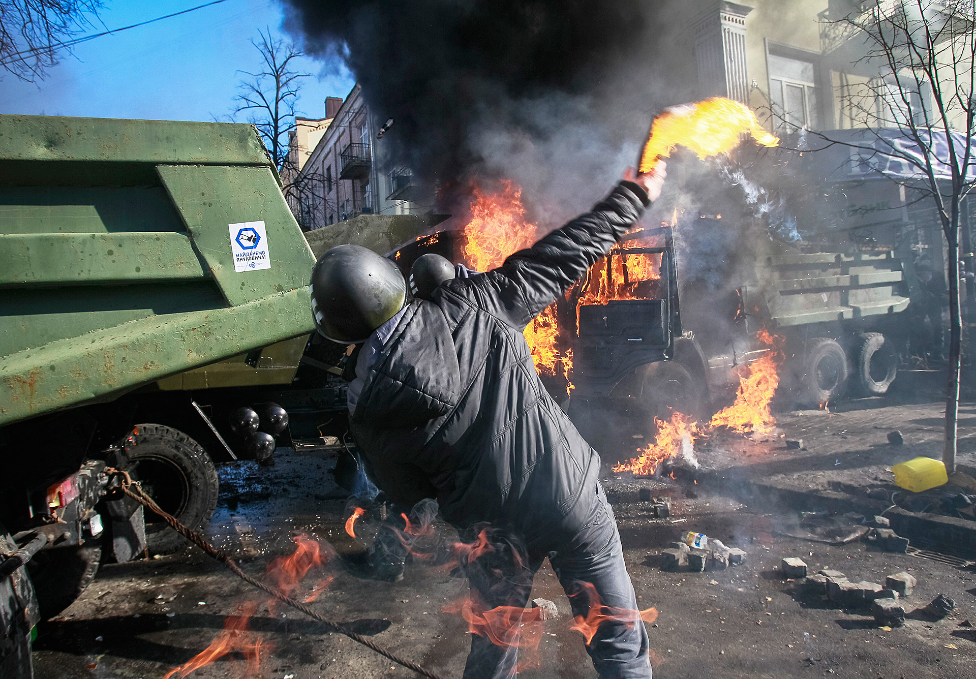 Слезы майдана. Украинки на войне.